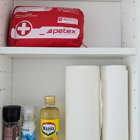 Neu Renovierte, Gemuetliche 4 Zi Apartmán